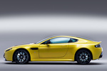 Aston Martin Vantage S S Coup&eacute; Yellow Tang Exterior Lateral 2 puertas