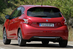 Peugeot 208 GTi GTi Turismo Rojo Rubi Exterior Posterior-Lateral 3 puertas