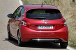 Peugeot 208 GTi GTi Turismo Rojo Rubi Exterior Posterior-Lateral 3 puertas