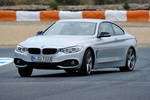 BMW Serie 4 435i Sport Line Coup&eacute; Graciersilber metalizado Exterior Frontal-Lateral 2 puertas