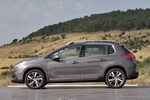 Peugeot 2008 1.6 e-HDI 92 CV Allure Todo terreno Exterior Lateral 5 puertas
