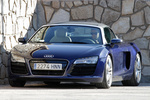 Audi R8 4.2 FSI V8 430 CV S tronic quattro Gama R8 Descapotable Azul Estoril Exterior Frontal-Lateral 2 puertas