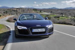 Audi R8 4.2 FSI V8 430 CV S tronic quattro Gama R8 Descapotable Azul Estoril Exterior Frontal 2 puertas