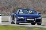 Audi R8 4.2 FSI V8 430 CV S tronic quattro Gama R8 Descapotable Azul Estoril Exterior Frontal-Lateral 2 puertas