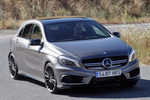 Mercedes-Benz Clase A A 45 AMG A 45 AMG Turismo Gris monta&ntilde;a metalizado Exterior Frontal-Lateral 5 puertas