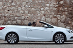 Opel Cabrio ECOTEC 1.6 SIDI Turbo 170 CV Excellence Descapotable Blanco Alpino Exterior Lateral 2 puertas