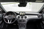Mercedes-Benz Clase GLA Gama GLA Gama GLA Todo terreno Interior Salpicadero 5 puertas