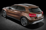 Mercedes-Benz Clase GLA GLA 220 CDI 4MATIC 7G-DCT Gama GLA Todo terreno Marr&oacute;n oriental metalizado Exterior Lateral 5 puertas