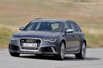 Audi A6 RS 6 Avant 4.0 TFSI quattro tiptronic 8 vel. 560 CV RS 6 Avant Turismo familiar Gris Daytona mate Exterior Frontal-Lateral 5 puertas