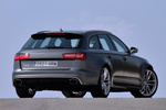 Audi A6 RS 6 Avant 4.0 TFSI quattro tiptronic 8 vel. 560 CV RS 6 Avant Turismo familiar Gris Daytona mate Exterior Posterior-Lateral 5 puertas
