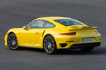 Porsche 911 Turbo Turbo Coup&eacute; Amarillo Racing Exterior Lateral-Posterior 2 puertas