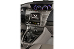 SsangYong Rodius 2.0 eXdi 155 CV (gama 2013) Premium (gama 2013) Monovolumen Fine Silver Interior Consola Central 5 puertas