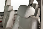 SsangYong Rodius 2.0 eXdi 155 CV (gama 2013) Premium (gama 2013) Monovolumen Fine Silver Interior Reposacabezas 5 puertas