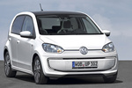 Volkswagen up! e-up! e-up! Turismo Blanco Puro Exterior Frontal-Lateral 5 puertas