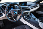 BMW i8 Gama i8 HALO + paquete Pure Impulse Coup&eacute; Interior Salpicadero 3 puertas