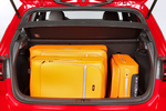 Volkswagen Golf GTD GTD Turismo Rojo Tornado Interior Maletero 5 puertas