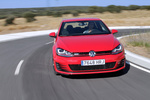 Volkswagen Golf GTI GTI Turismo Rojo Tornado Exterior Frontal-Cenital 3 puertas
