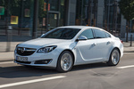 Opel Insignia Gama Insignia Gama Insignia Turismo Blanco Alpino Exterior Frontal-Lateral 4 puertas