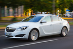 Opel Insignia Gama Insignia Gama Insignia Turismo Blanco Alpino Exterior Frontal-Lateral 4 puertas