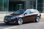 Opel Insignia Sports Tourer Sports Tourer Turismo familiar Caoba Exterior Frontal-Lateral 5 puertas