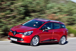 Renault Clio TCe 90 (90CV) Dynamique Turismo familiar Rojo Deseo Exterior Frontal-Lateral 5 puertas