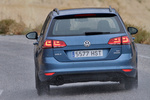 Volkswagen Golf 1.6 TDI CR 105 CV BMT Advance Turismo familiar Azul Pac&iacute;fico metalizado Exterior Posterior 5 puertas