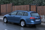 Volkswagen Golf 1.6 TDI CR 105 CV BMT Advance Turismo familiar Azul Pac&iacute;fico metalizado Exterior Posterior-Lateral 5 puertas