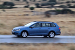 Volkswagen Golf 1.6 TDI CR 105 CV BMT Advance Turismo familiar Azul Pac&iacute;fico metalizado Exterior Lateral 5 puertas