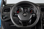 Volkswagen Golf 1.6 TDI CR 105 CV BMT Advance Turismo familiar Interior Volante 5 puertas