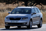 Skoda Octavia 1.8 TSI 180 CV DSG Gama Octavia Combi Turismo familiar Plata Brillante Metalizado Exterior Frontal-Lateral 5 puertas