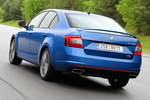 Skoda Octavia RS RS Turismo Azul Race Metalizado Exterior Posterior 5 puertas
