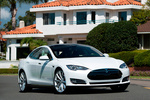 Tesla Model S Gama MODEL S Gama MODEL S Turismo White Exterior Lateral-Frontal 5 puertas
