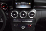 Mercedes-Benz Clase C C 250 AMG Line Turismo Interior Consola Central 4 puertas