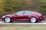 Tesla Model S Gama MODEL S Gama MODEL S Turismo Signature Red Exterior Lateral 5 puertas