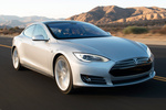 Tesla Model S Gama MODEL S Gama MODEL S Turismo Silver Exterior Lateral-Frontal 5 puertas