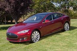 Tesla Model S Gama MODEL S Gama MODEL S Turismo Signature Red Exterior Lateral-Frontal 5 puertas