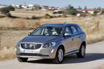 Volvo XC60 D5 AWD 215 CV Aut. Summum Todo terreno Seashell Metalizado Exterior Frontal-Lateral 5 puertas