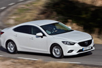 Mazda Mazda6 SKYACTIV-G 2.0 145 CV Style Turismo Snowflake White Pearl Exterior Lateral-Frontal 4 puertas