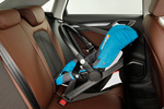 Audi A3 2.0 TDI 150 CV Ambiente Turismo Plata Hielo Metalizado Interior Silla infantil 4 puertas