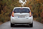 Nissan Note 1.5 dCi 90 CV Tekna Premium + Pack "La Roja"  Monovolumen Blanco Perlado Exterior Posterior 5 puertas