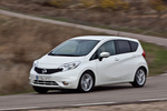 Nissan Note 1.5 dCi 90 CV Tekna Premium + Pack "La Roja"  Monovolumen Blanco Perlado Exterior Lateral-Frontal 5 puertas