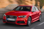 Audi A3 S3 Sedan S3 Turismo Rojo Misano Efecto Perla Exterior Frontal-Lateral 4 puertas