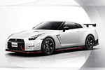 Nissan GT-R GT-R Nismo GT-R Nismo Coup&eacute; Exterior Frontal-Lateral 2 puertas