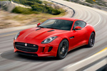 Jaguar F-Type S Coup&eacute; V6 3.0 S/C 381 CV S V6 Coup&eacute; Coup&eacute; Italian Racing Red Exterior Cenital-Frontal-Lateral 2 puertas