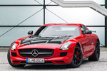 Mercedes-Benz SLS AMG SLS AMG GT FINAL EDITION Gama SLS AMG GT Coup&eacute; Exterior Frontal-Lateral 2 puertas