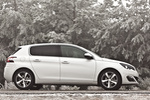 Peugeot 308 1.6 THP 125 CV Allure Turismo Blanco Banquise Exterior Lateral 5 puertas