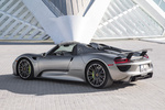 Porsche 918 Spyder Gama 918 Spyder Gama 918 Spyder Descapotable Plata Liquid Metalizado Exterior Lateral-Posterior 2 puertas