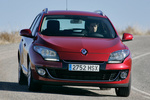 Renault M&eacute;gane Energy dCi 130 S&S Dynamique Turismo familiar Rojo Duna Exterior Frontal 5 puertas