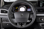 Renault M&eacute;gane Energy dCi 130 S&S Dynamique Turismo familiar Rojo Duna Interior Volante 5 puertas