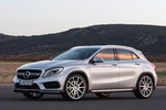 Mercedes-Benz Clase GLA GLA 45 AMG GLA 45 AMG Todo terreno Plata Polar Metalizado Exterior Frontal-Lateral 5 puertas